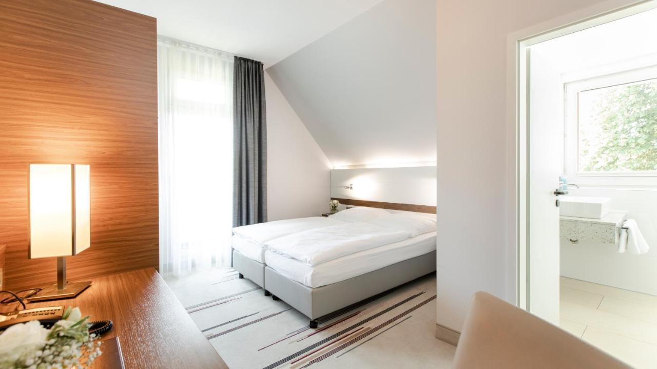 Seminar- & Tagungshotel Grosse Ledder Вермельскирхен Экстерьер фото